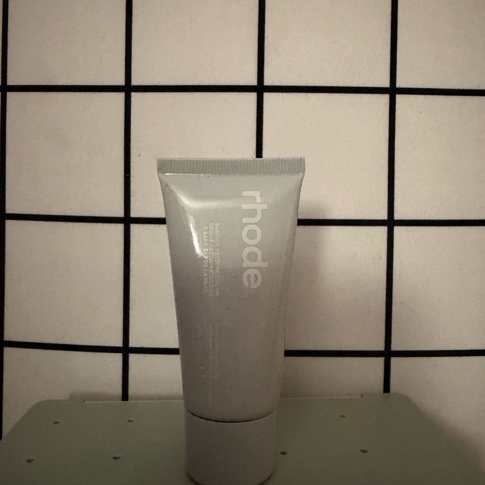 RHODE Hydrating Face Primer — Silver Tube